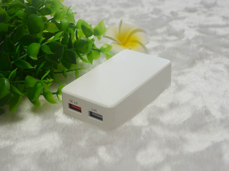 QC3.0+2.4A Dual USB wall charger S-TR-146(图3)